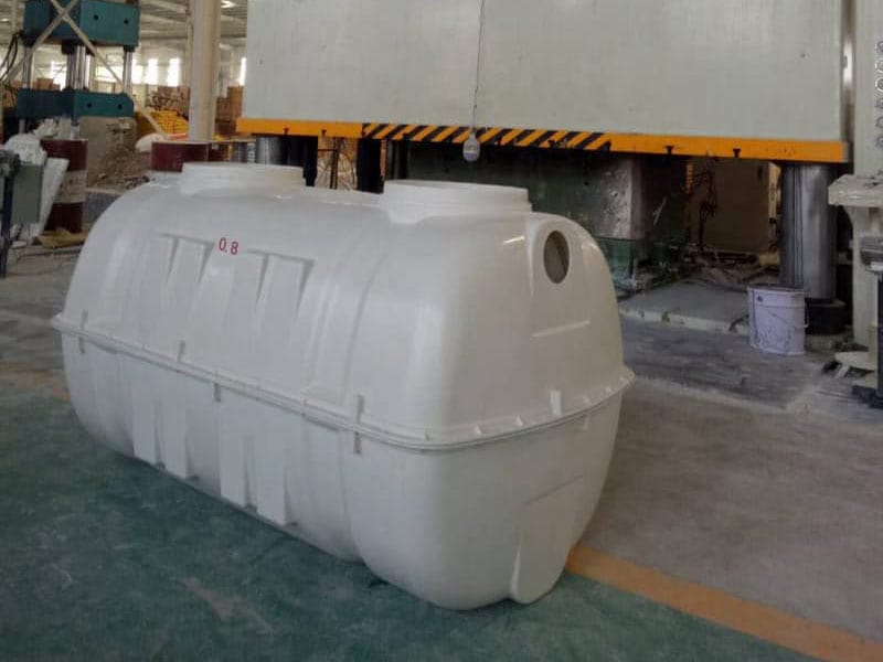 0.8 cubic FRP septic tank